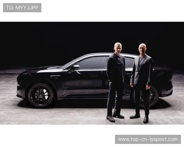 字母哥风格大片曝光，时尚跨界成功